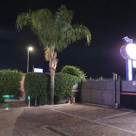 فندق Proibito 3*