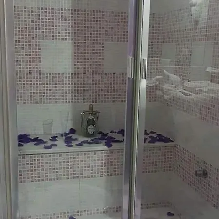 Proibito فندق فركاتشورو