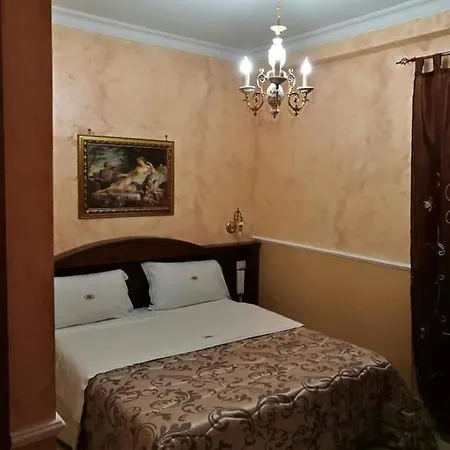 Proibito Hotel Varcaturo